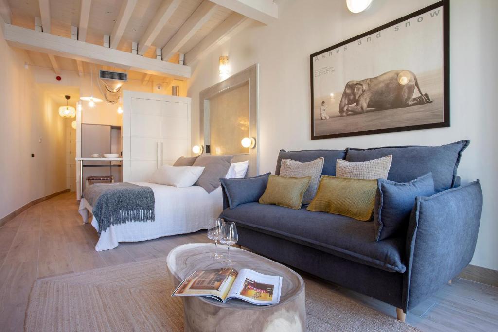 Genteel Home San Francisco Suites - 3