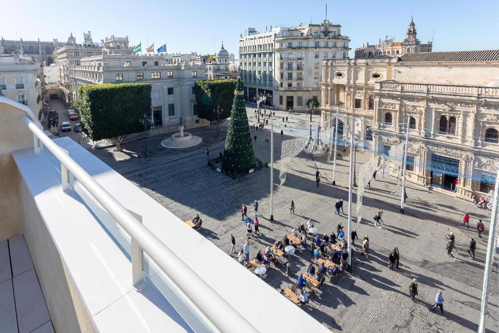 Genteel Home San Francisco Suites - 14