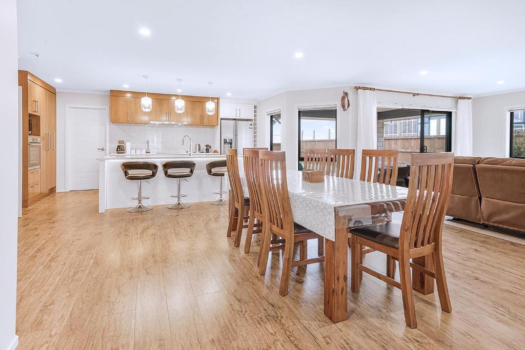 New, spacious, enjoy a quality stay in Flagstaff - Resim 26