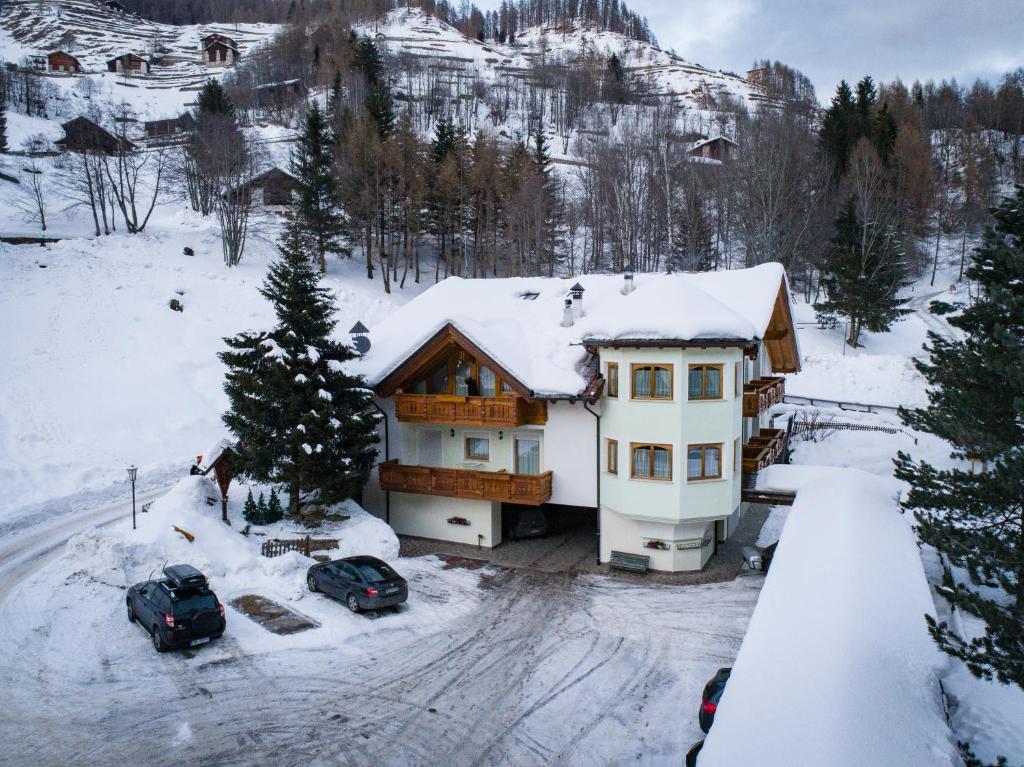 Hotel Vioz v zimě