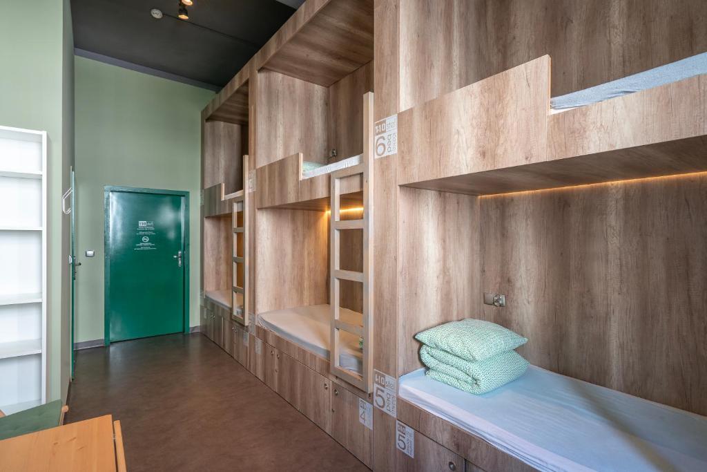 Postel nebo postele na pokoji v ubytování 110 Hostel