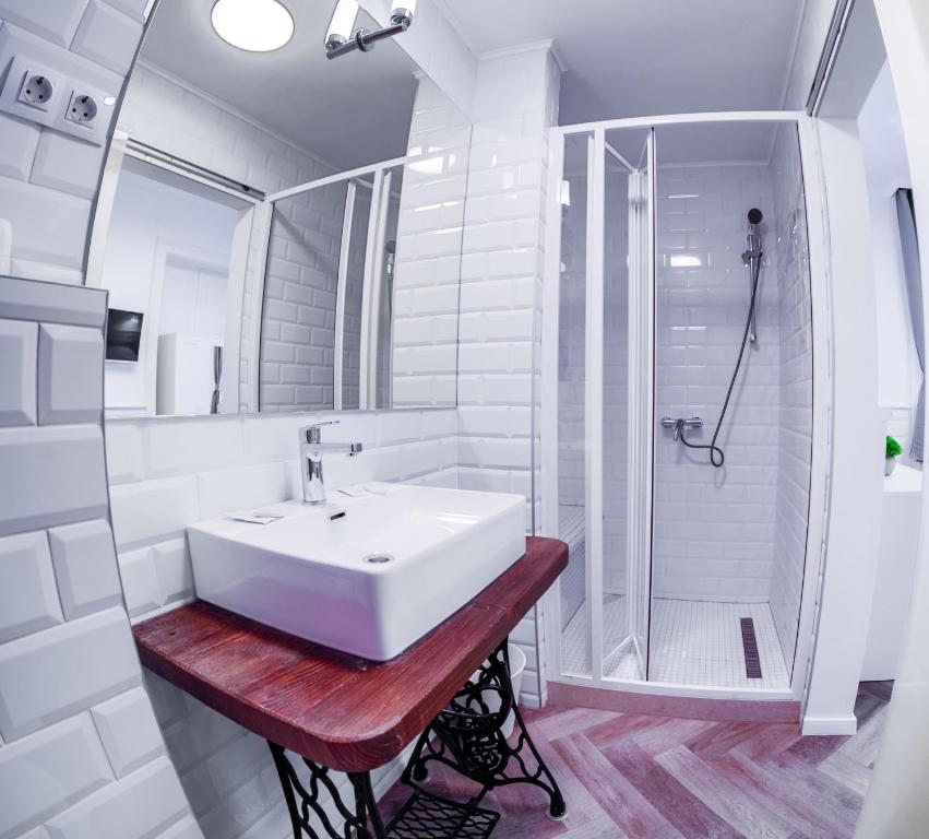 
Standard Double or Twin Room
