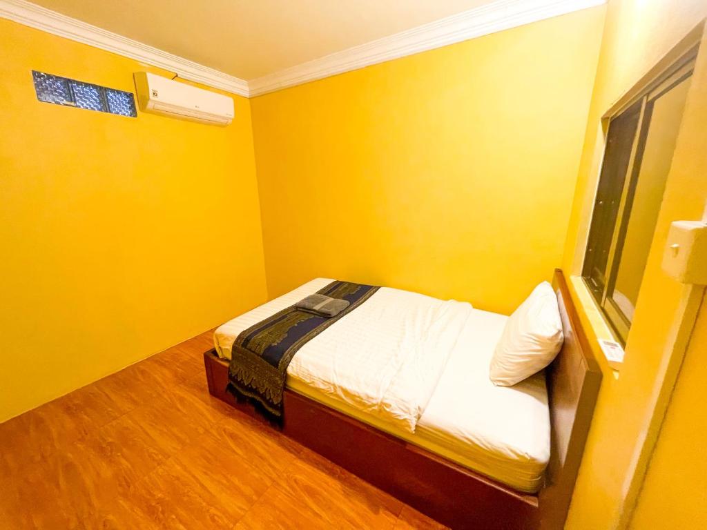 Postel nebo postele na pokoji v ubytování BLANK GUEST HOUSE