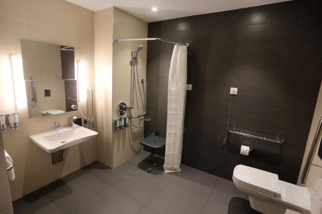 Hampton By Hilton Gdansk Old Town - Resim 35