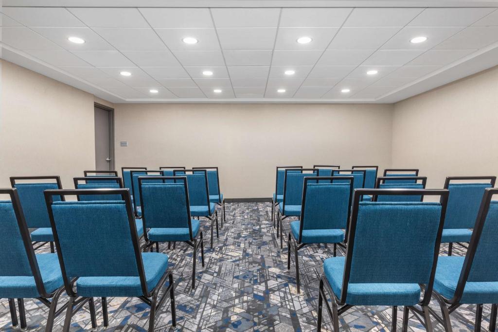 Konferenční prostory v ubytování Hampton Inn & Suites by Hilton Toronto Downtown