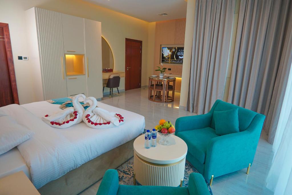 Postel nebo postele na pokoji v ubytování Concorde Creek View Hotel Bur Dubai