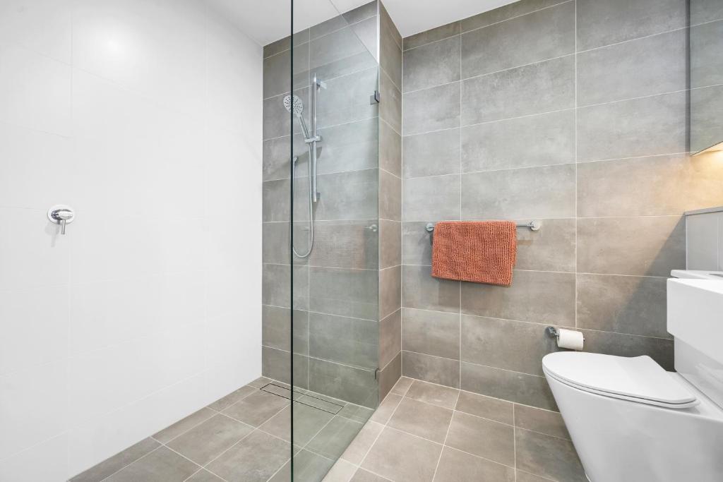 Arthur Hotel Bondi Junction no reception and house keeping no sofa bed - Resim 28