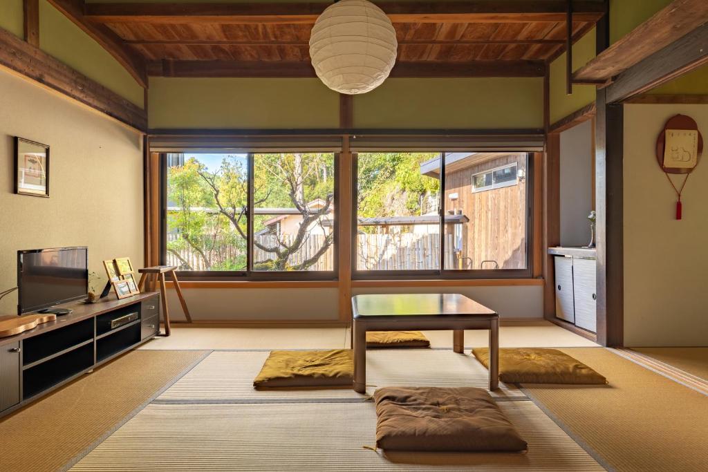 宿坊 大泰寺 Temple Hotel Daitai-jiにあるキッチンまたは簡易キッチン