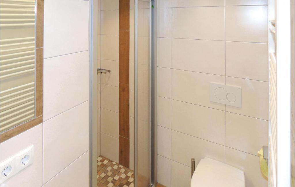 Łazienka w obiekcie Gemuetliche Ferienwohnung