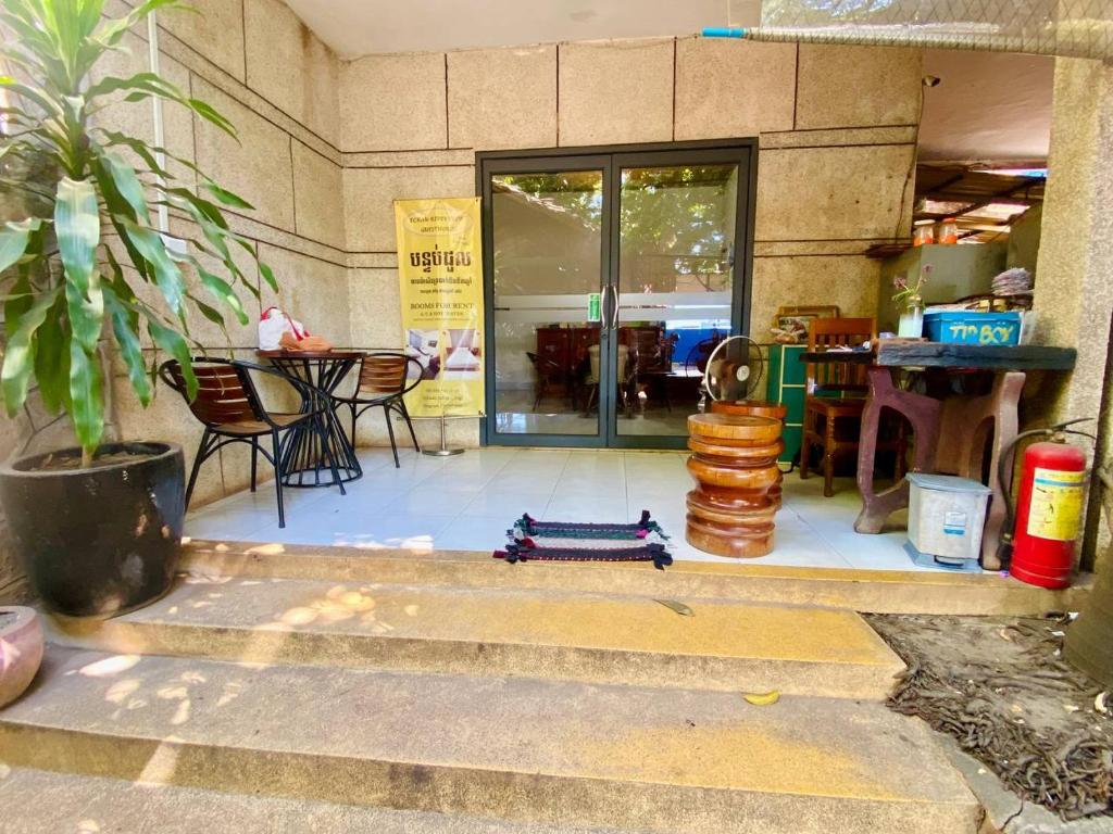 Patio nebo venkovní prostory v ubytování Ecran Riverfront Guesthouse