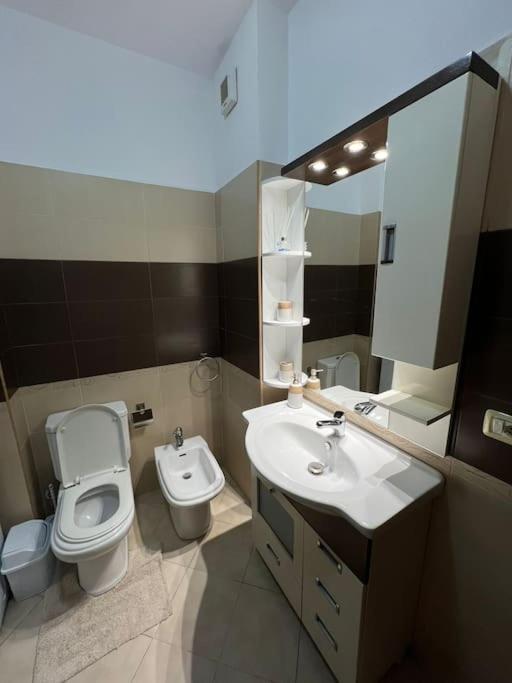 Home Sweet Home - Image 3