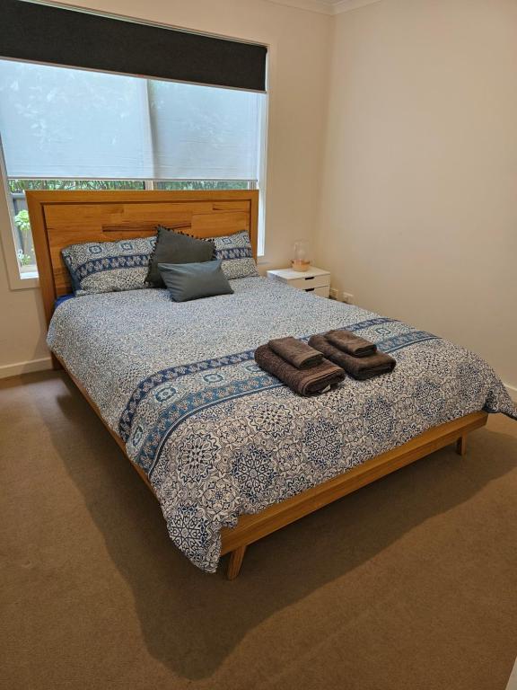 Home in Bendigo, Bendigo (updated prices 2024)