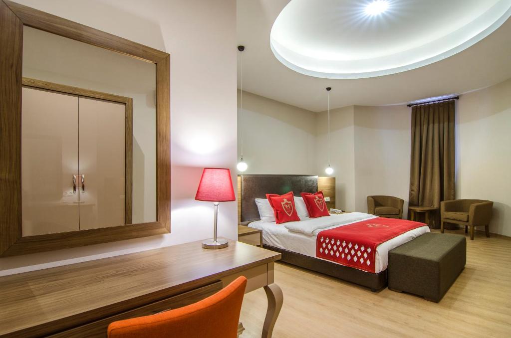 Ladies Beach Suite Hotel - Suite