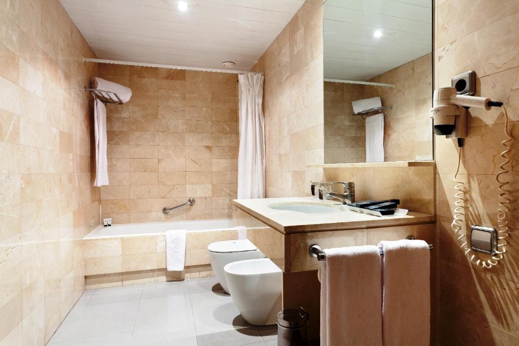 Hotel Viladomat - Resim 25