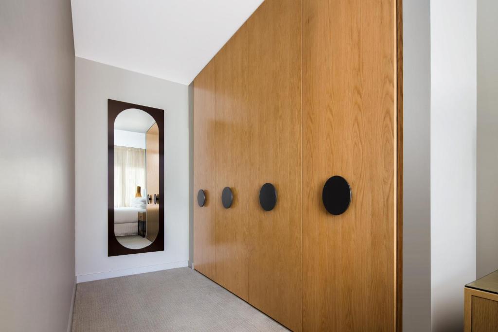 Four Points by Sheraton Sydney, Central Park - Resim 29