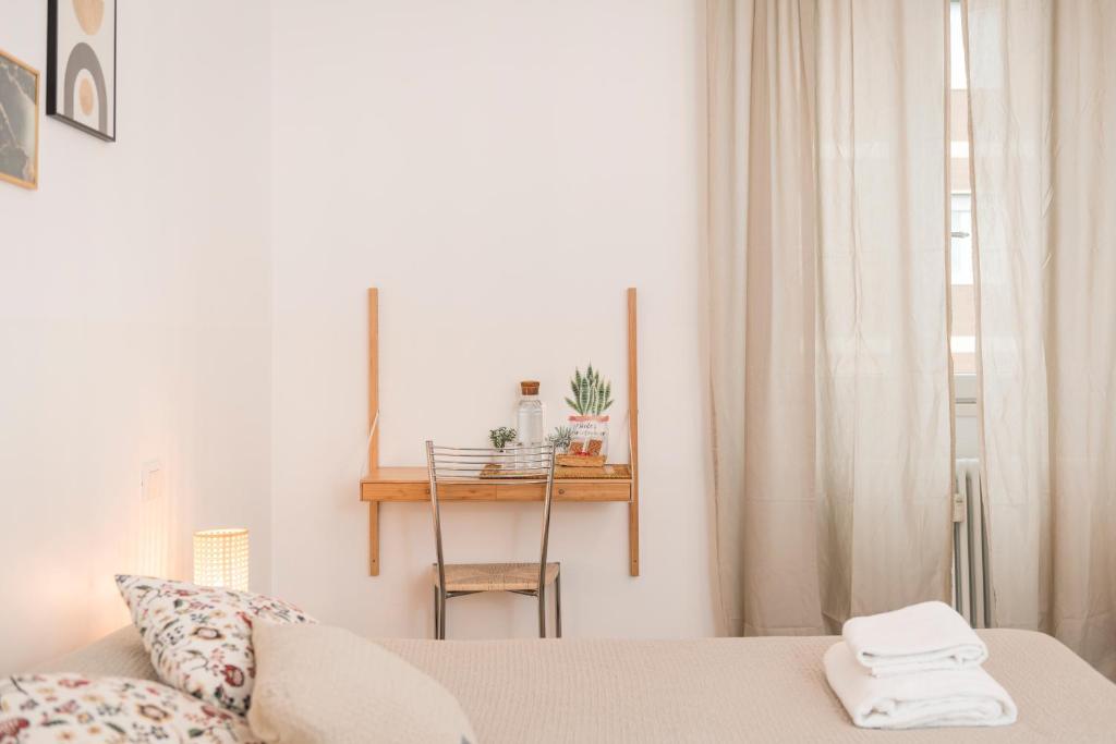 Llit o llits en una habitació de Guesthouse Tree Rooms Modern