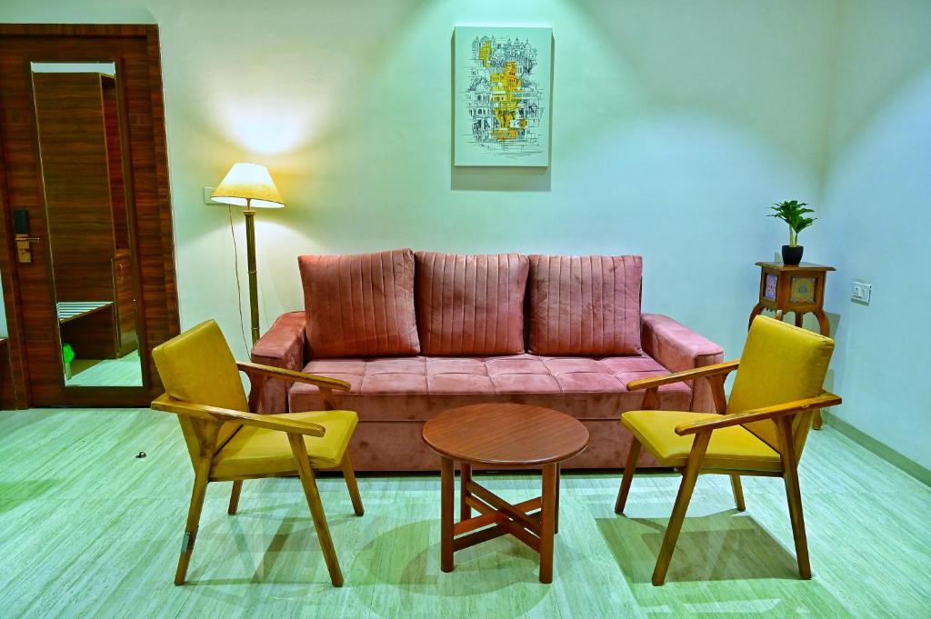 Posezení v ubytování The One Hotel Nashik