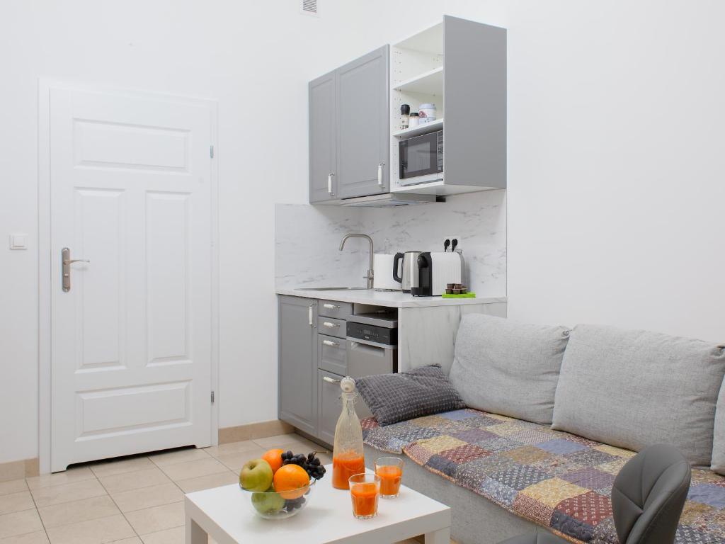 Kuchyňa alebo kuchynka v ubytovaní Apartamenty Nikodem in Old Town - Krakow center