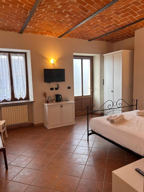 Tenuta Agricola La Cava- Cantina e Agriturismo - Habitación Doble Con Baño Privado