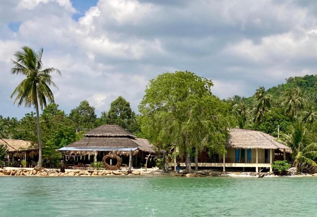 Absolute Beachfront Resort - Villa De Dos Dormitorios - Frente A La Playa