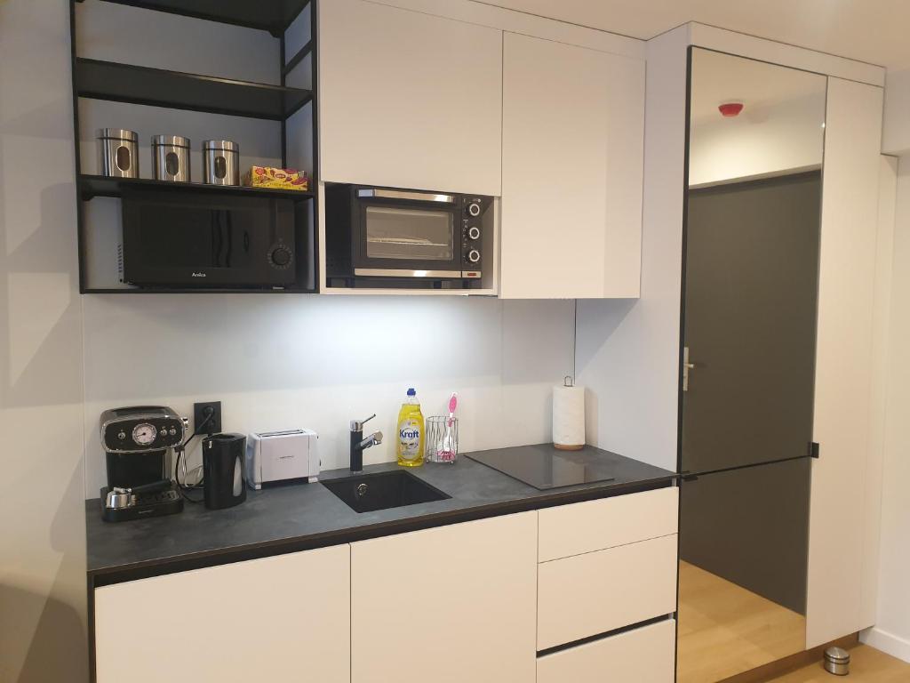 TOTU TODAY-PLAC WOLNOŚCI 6 APARTAMENTY, Faktura VAT, self check-in - 4