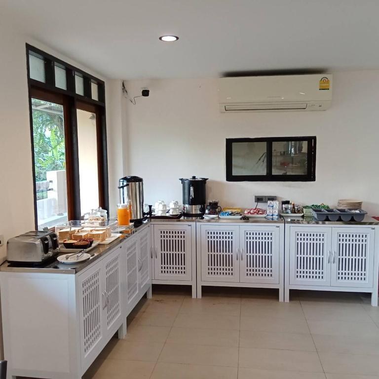 The Guest Hotel & Hostel - Resim 15