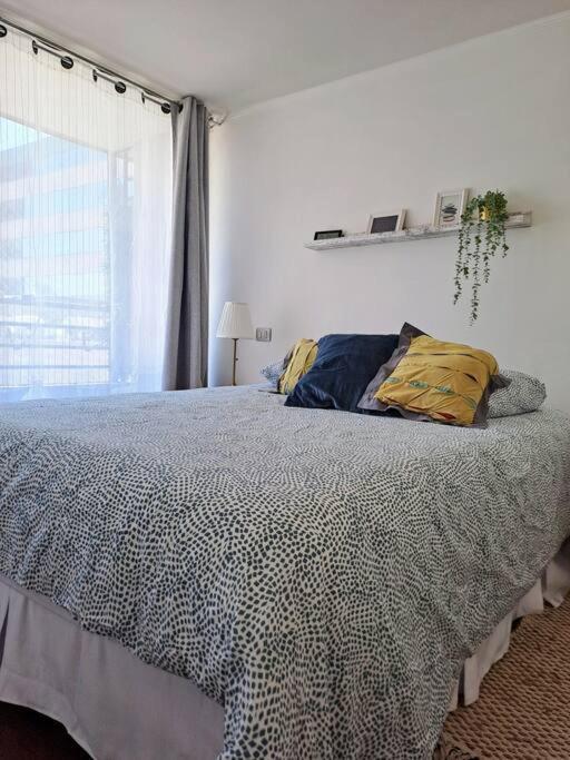 Cercano a Costanera Center, bonito, central y comodo departamento para ...