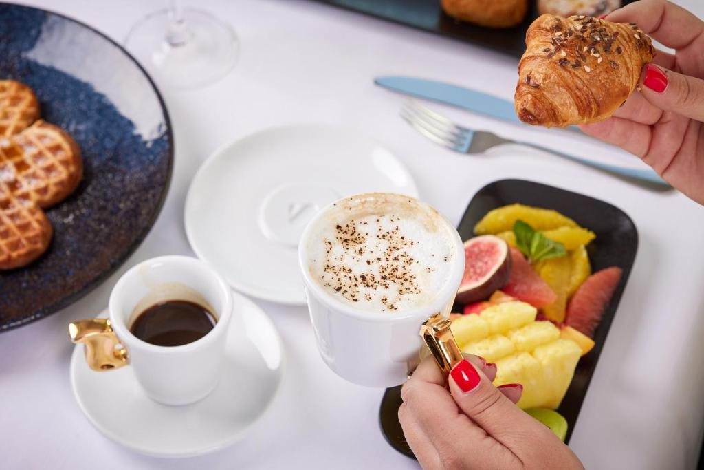 Sheraton Bucharest Hotel - Resim 40