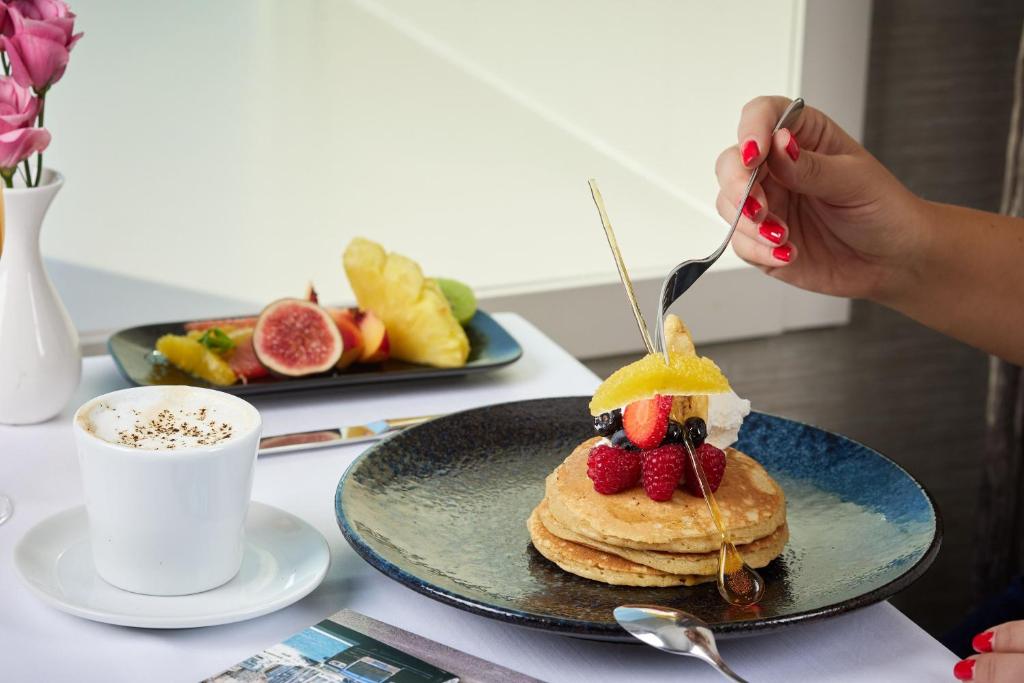 Sheraton Bucharest Hotel - Resim 37