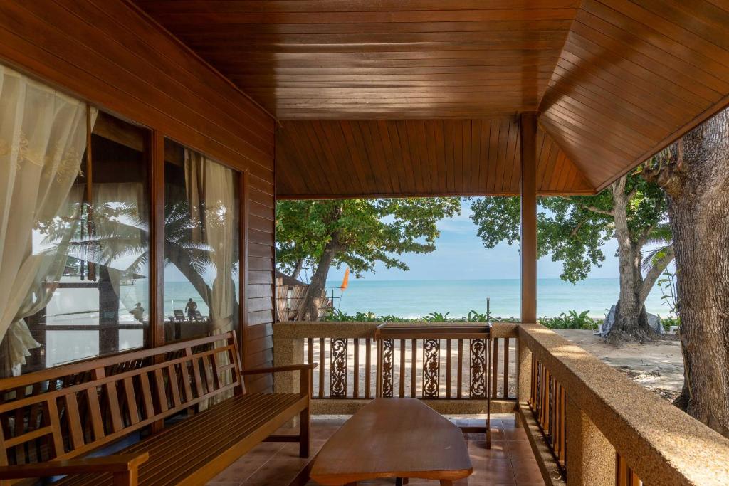 Long Beach Lodge, Chaweng Beach, Koh Samui - 9