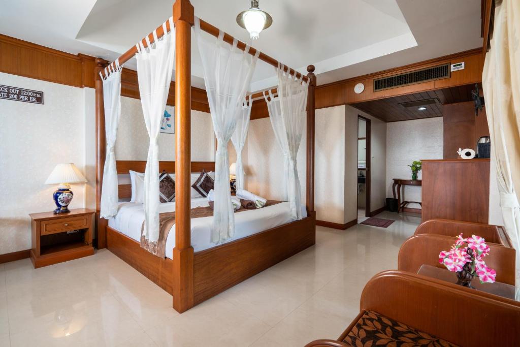 Long Beach Lodge, Chaweng Beach, Koh Samui - 17