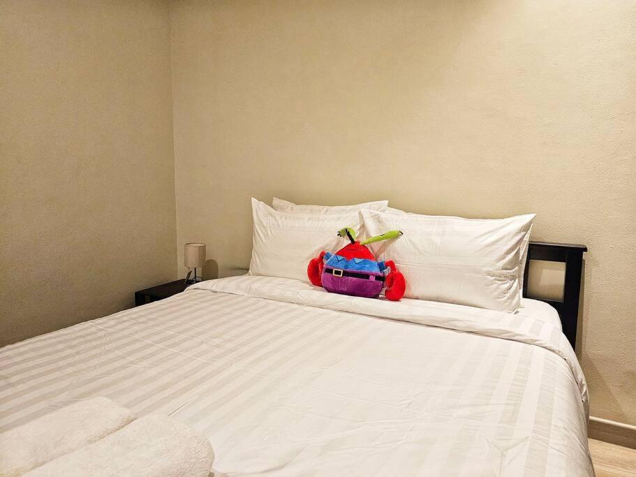 Billede fra billedgalleriet på Aksara de jivva at Pakuwon indah Cluster i Surabaya