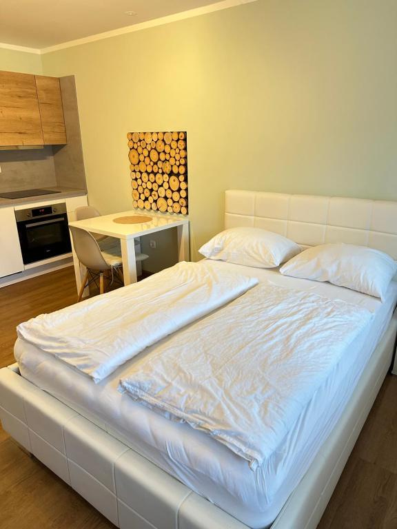 BovecEnter Apartments Kaninska vas - Studio Avec Balcon