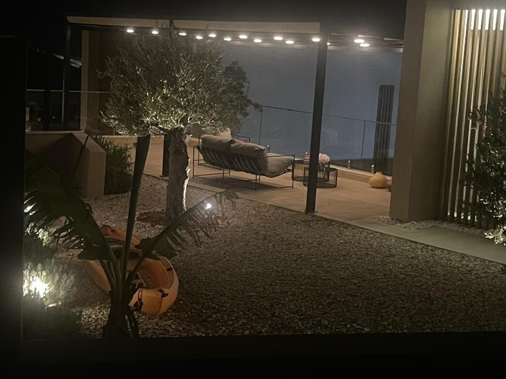 Sunset Oasis Getaway - Image 9