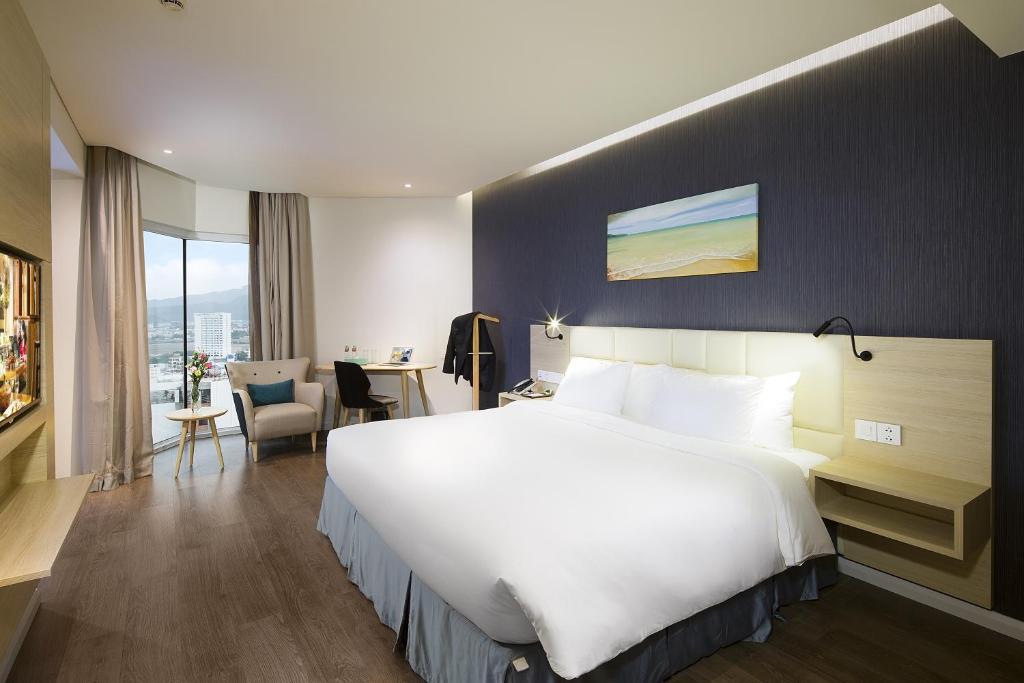 Phòng Liberty Central Suite