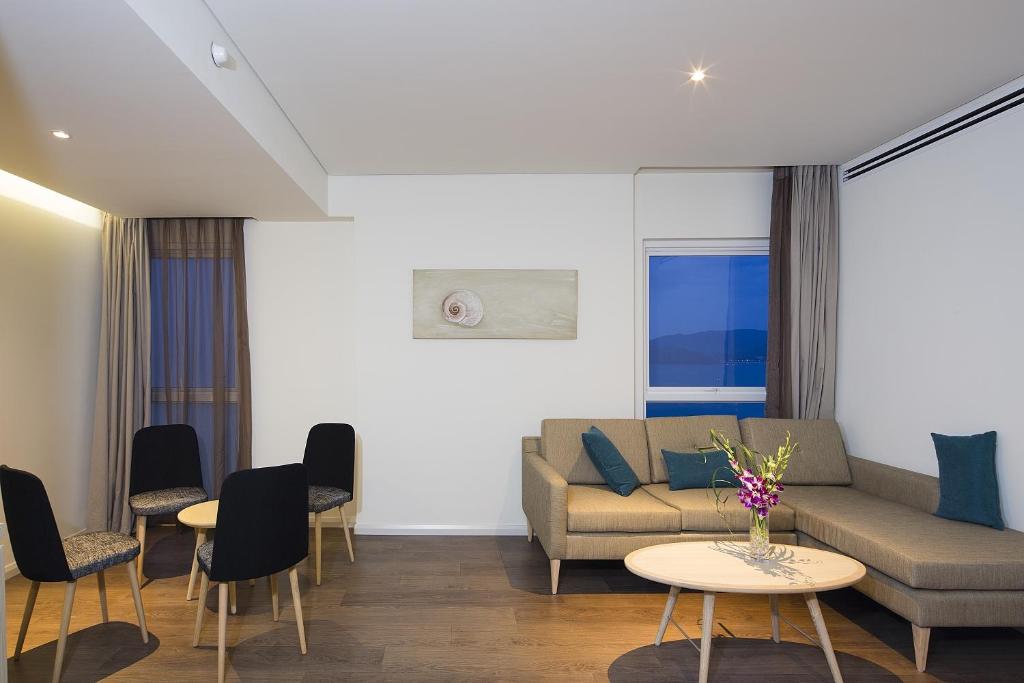 Phòng Liberty Central Suite
