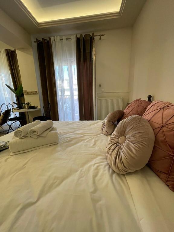 Postel nebo postele na pokoji v ubytování Andromachi 2