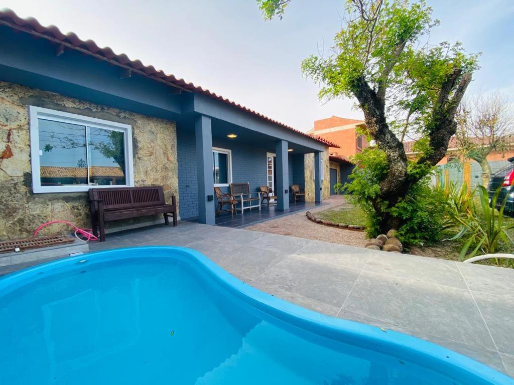 Swimmingpoolen hos eller tæt på Casa Família Morada da plataforma