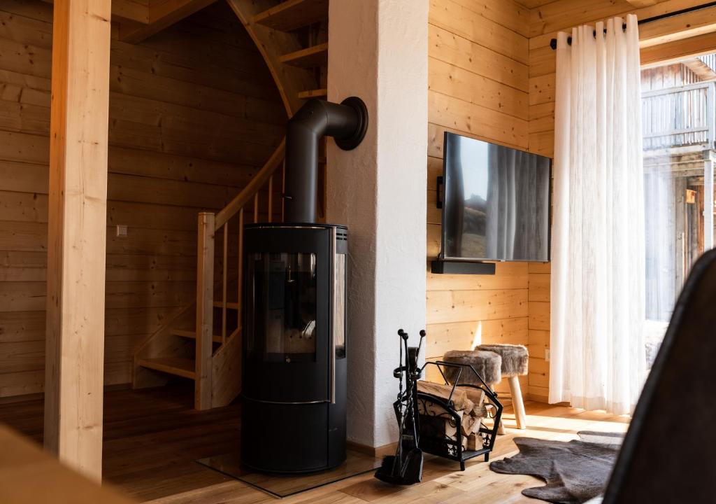 TV a/nebo společenská místnost v ubytování 1A Chalet 'Horst' Wandern, Grillen, Panorama Sauna!