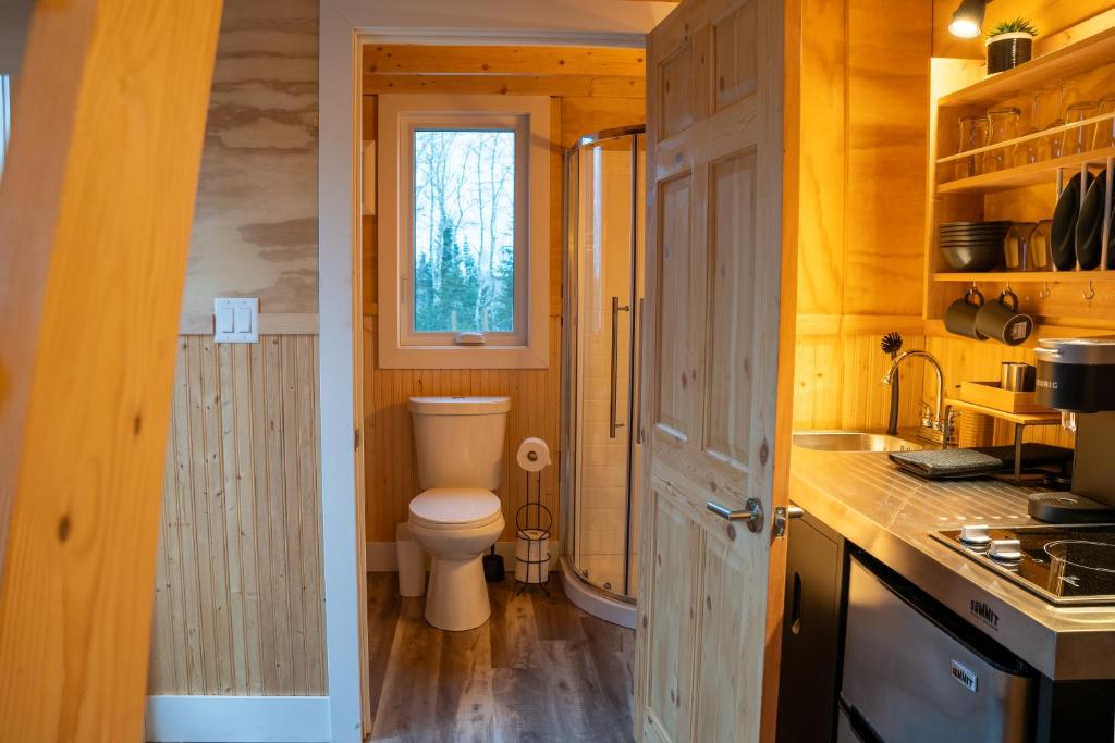 Kuchyň nebo kuchyňský kout v ubytování Lavender Suite - The Dordean Suites of Chester