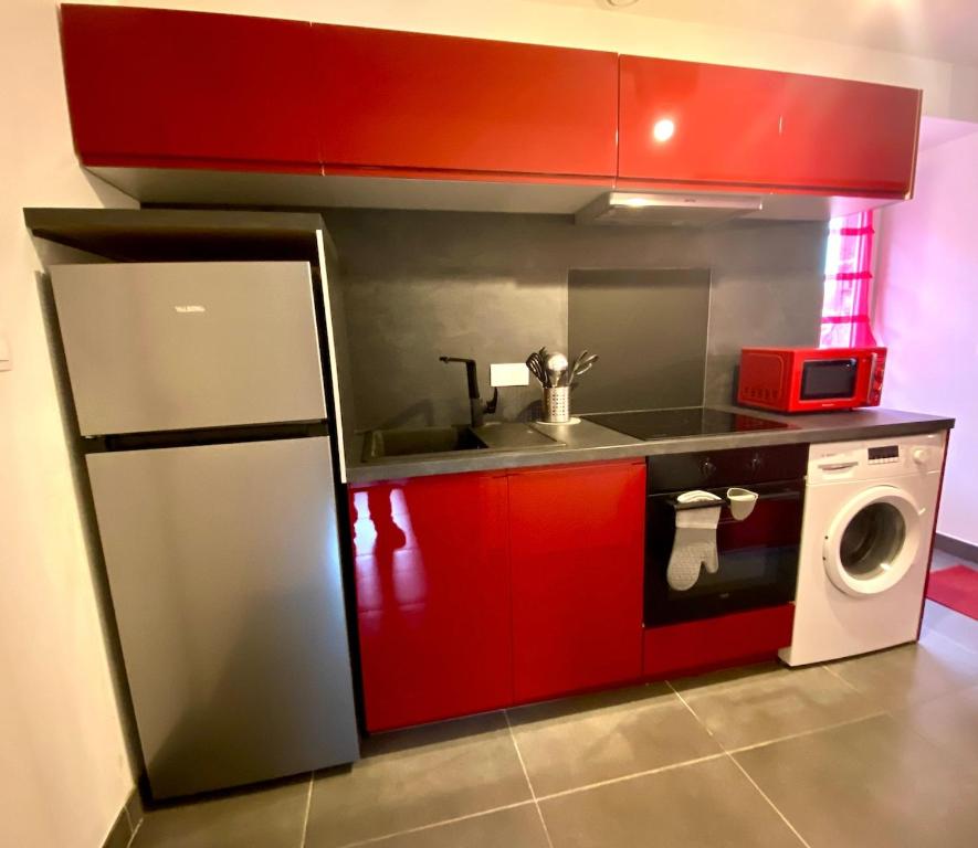 La Content'ine - Housity
