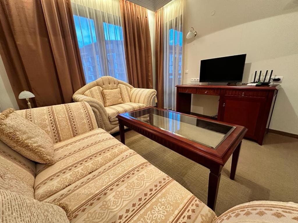 O zonă de relaxare la Luxury apartments in Downtown Residential Complex