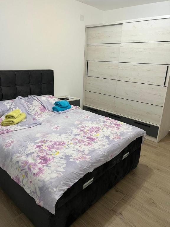 Postel nebo postele na pokoji v ubytování Apartmani Povlen 52