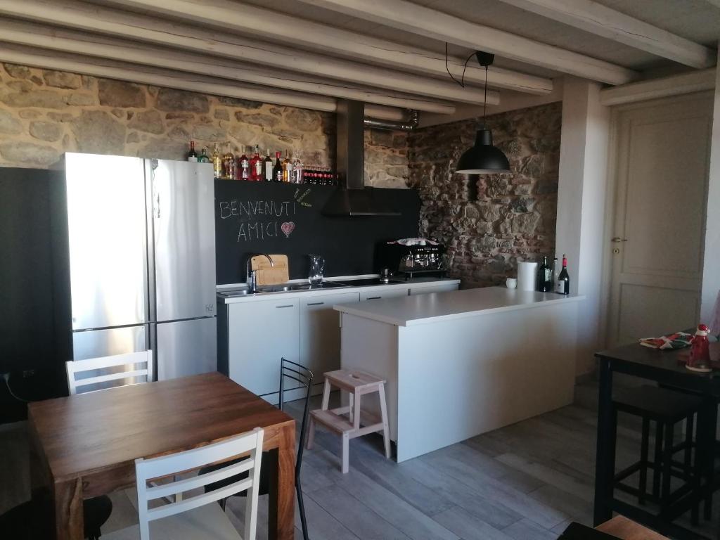 Kuchyň nebo kuchyňský kout v ubytování Casale Raffaello B&B Como