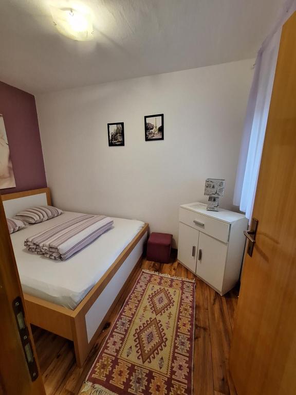 Postel nebo postele na pokoji v ubytování Hostel Miran Mostar