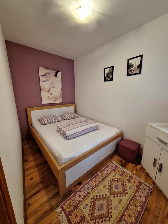 Postel nebo postele na pokoji v ubytování Hostel Miran Mostar