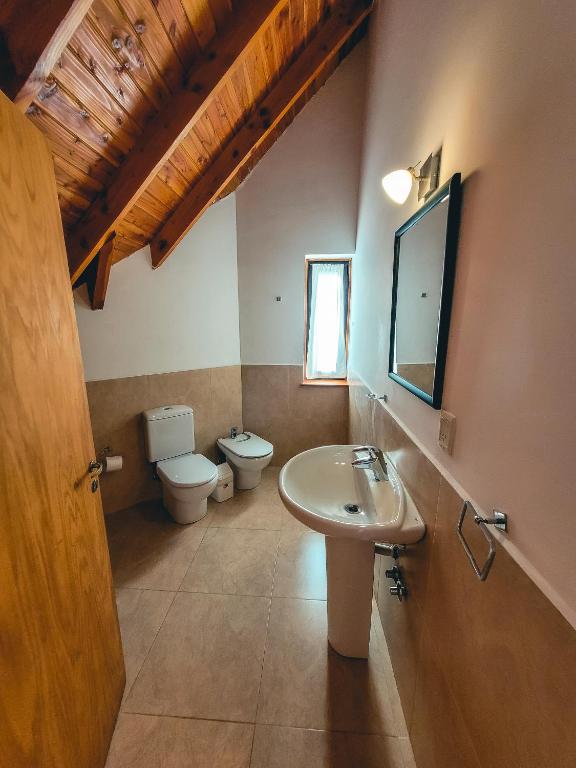 Koupelna v ubytování Cabañas espacio bandurrias