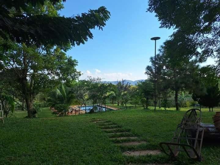 Jardí fora de Rai Phuchat