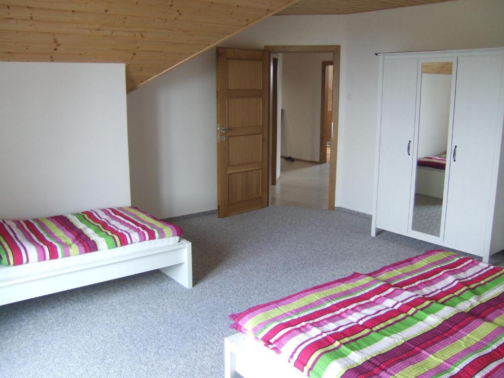 Postel nebo postele na pokoji v ubytování Apartment Sendraž