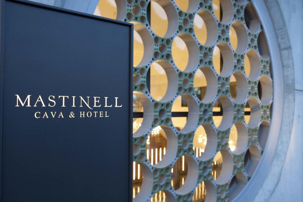 Certifikát, hodnocení, plakát nebo jiný dokument vystavený v ubytování Mastinell Cava & Boutique Hotel by Olivia Hotels Collection